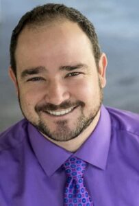 MV5BMjQ1Njc2NTE3M15BMl5BanBnXkFtZTgwMDY2MTA2MDI@._SY600_SX400