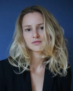 MV5BMDU4MTlkY2QtYzEzOC00YmU5LTg5ZDItNTkyNWUwNTA5ZmFjXkEyXkFqcGc@._V1_