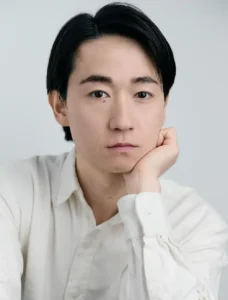 MV5BNTJhOWVlMTgtZDg2Ni00MzliLTk1NzctYTAxMTU1ZWMxODQzXkEyXkFqcGc@._V1_AghayeMovie