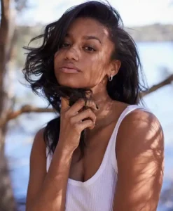 MV5BYzhhY2RmNDgtYTVkNi00YWU0LTk1ZjUtYTc0YjIwMDIwMWQ1XkEyXkFqcGc@._V1_